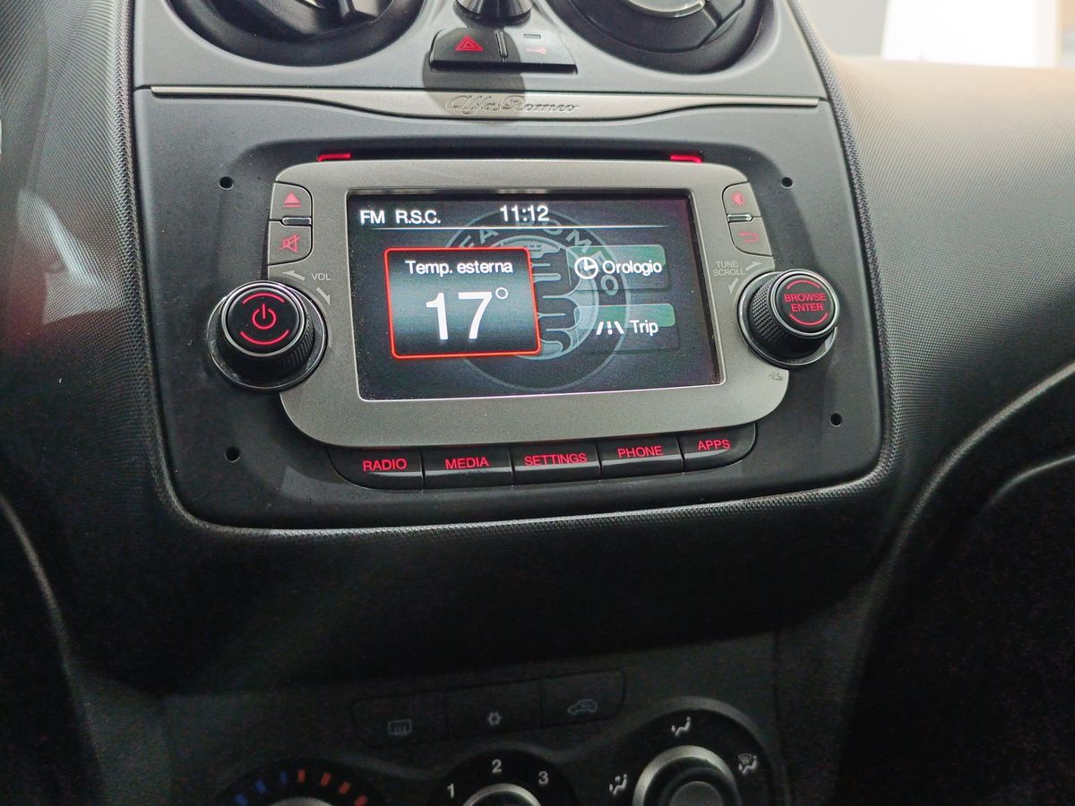 FL778DD_16.jpg